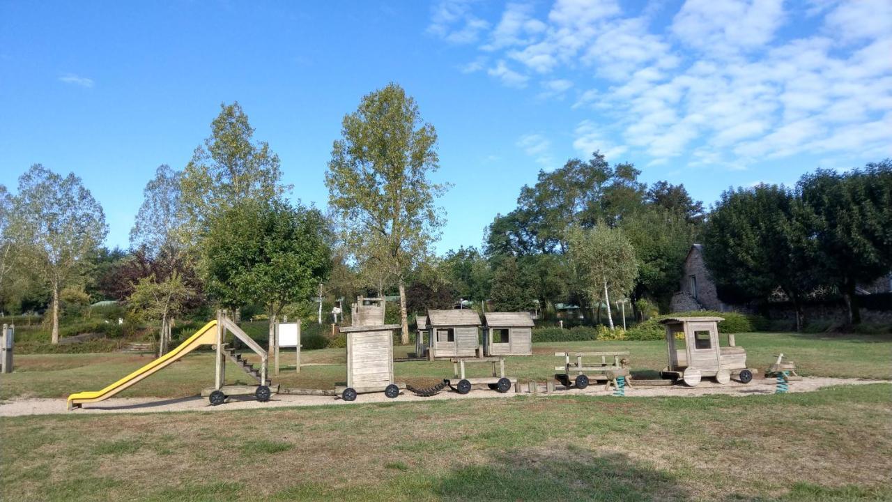 Camping Le Caussanel Ξενοδοχείο Canet-de-Salars Εξωτερικό φωτογραφία