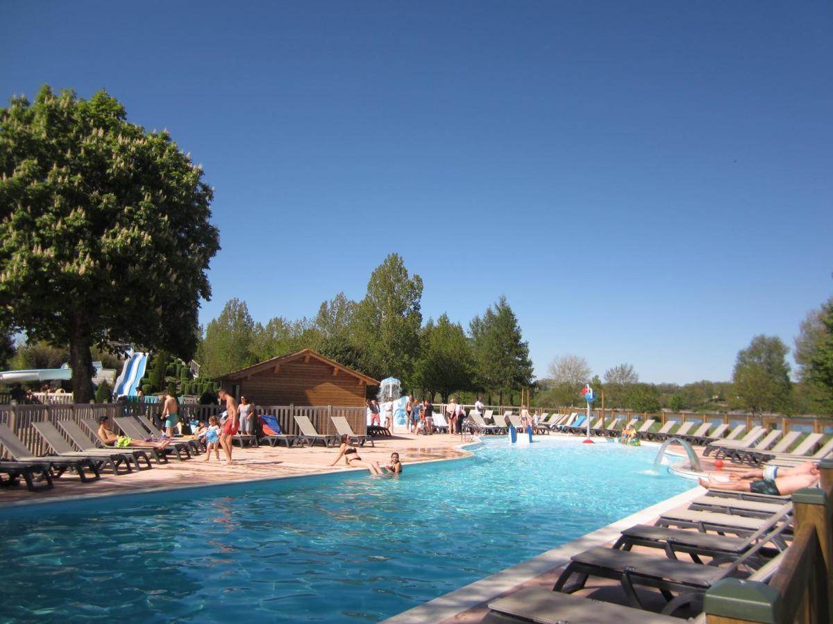 Camping Le Caussanel Ξενοδοχείο Canet-de-Salars Εξωτερικό φωτογραφία